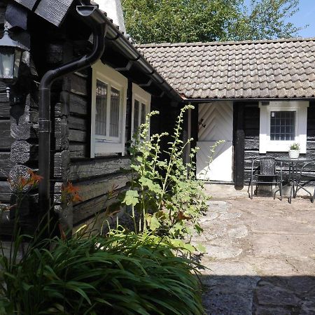 Havsnaera 1700-Tals Timmerstuga Ängelholm Exterior photo