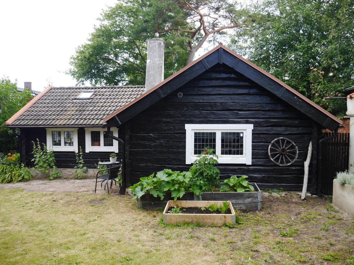 Havsnaera 1700-Tals Timmerstuga Ängelholm Exterior photo